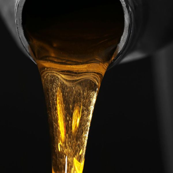 What Are The Different Types Of Engine Oil? The Best Vehicle Service in Albuquerque